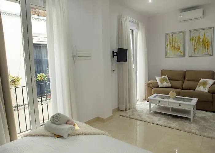 Panther Luxury Dreams 세비야